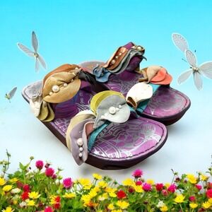 MACANNA 1960 Italy Womens Leather Slip on Sandals Floral Pearls‎ sz US 6.5